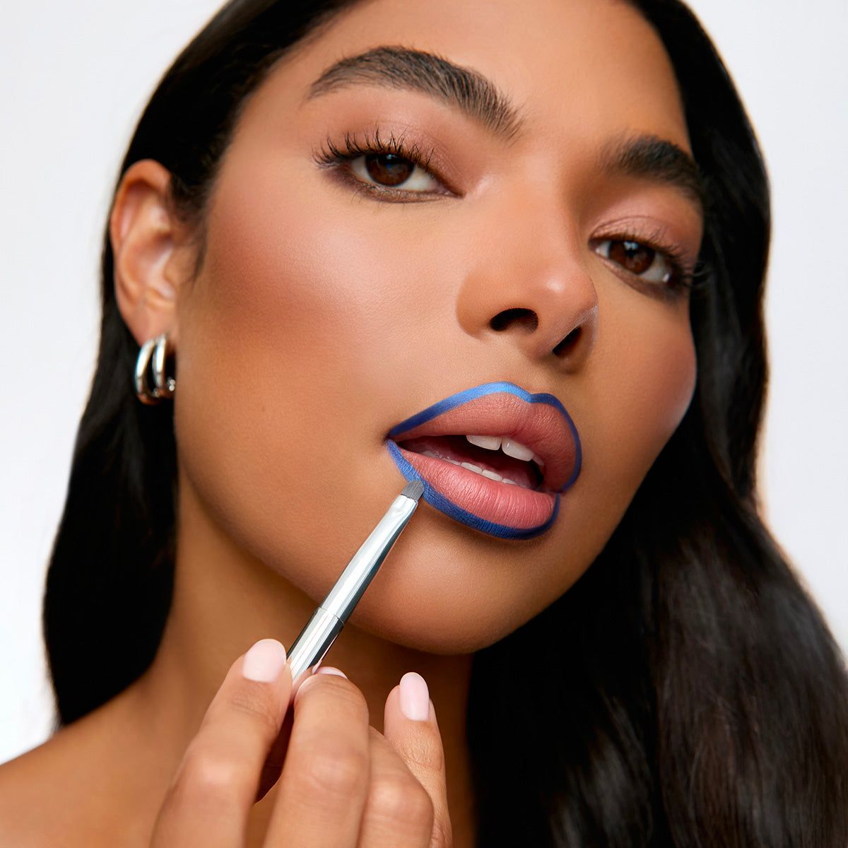 Lip_Definer_Brush_Pinceau_Lèvres_Wonderskin_2